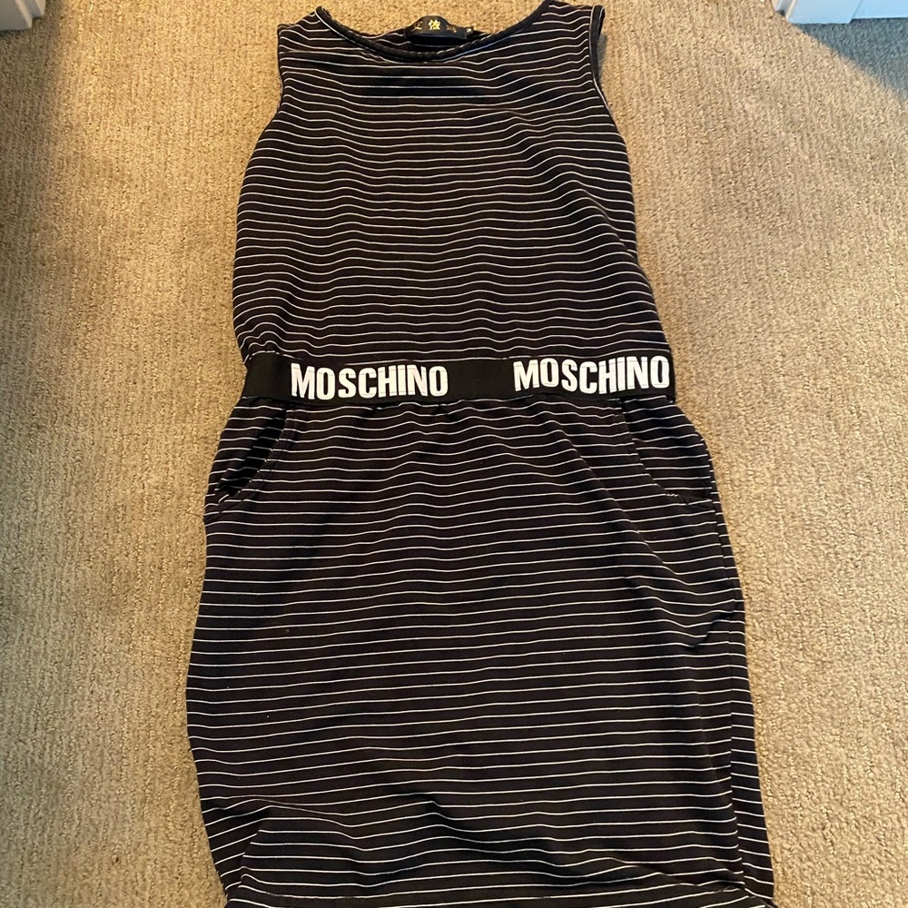 Moschino Sleeveless dress with pockets